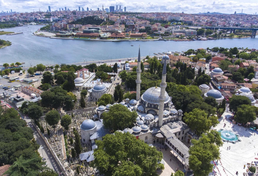 Islamic Travel Deals Eyüp the Ottoman District Tour