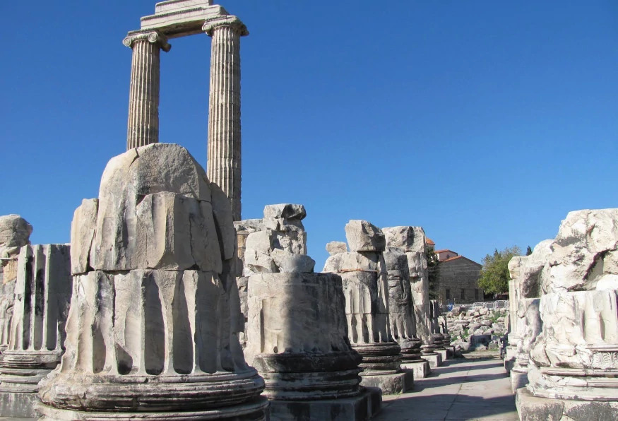 Daily Priene, Miletus, Didyma Tour from Izmir