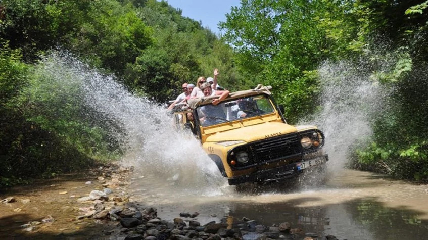 Daily Kusadasi Suv Offroad Safari Tour from Izmir