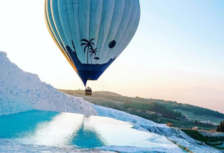 Daily Pamukkale Hot Air Ballooning Tour