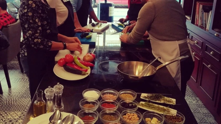 Daily Malatya Cooking Lesson & Shopping Tour
