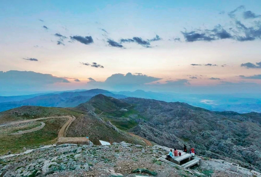 3 Days Mount Nemrut Climbing & Sightseeing Tour