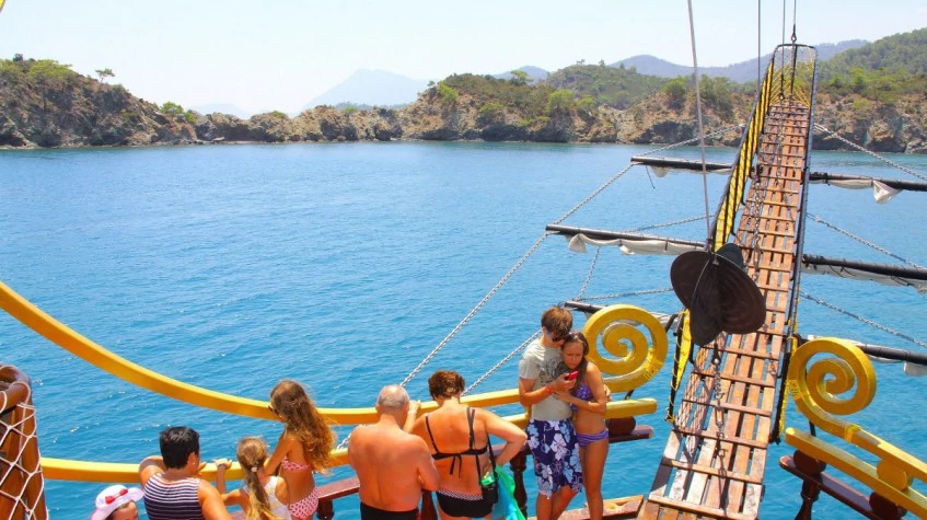 Daily Kemer Boat Tour from Belek