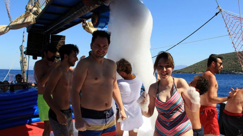 Daily Bodrum Chilling Boat Cruise Tour