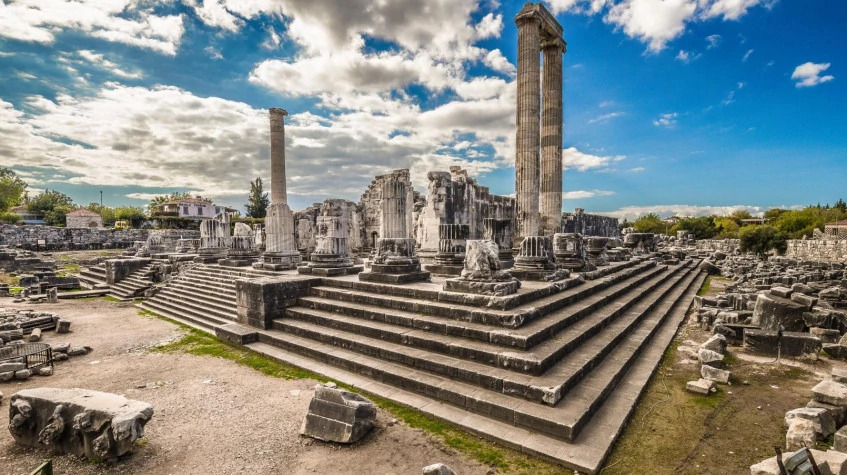 Daily Didyma-Miletos-Priene Tour