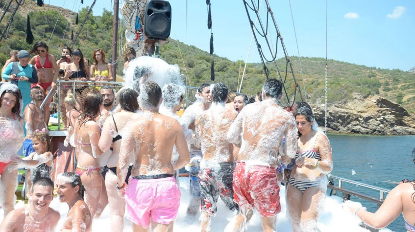 Daily Boat Cruise Kusadasi From Selcuk