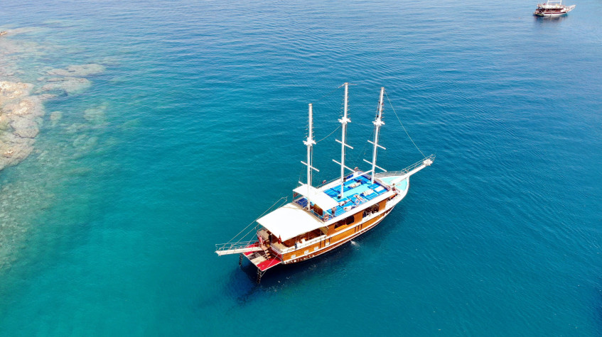 Daily Alanya Boat Yacht Tour Departing from Alanya