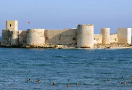 Deniz Castle (Maiden's Castle)