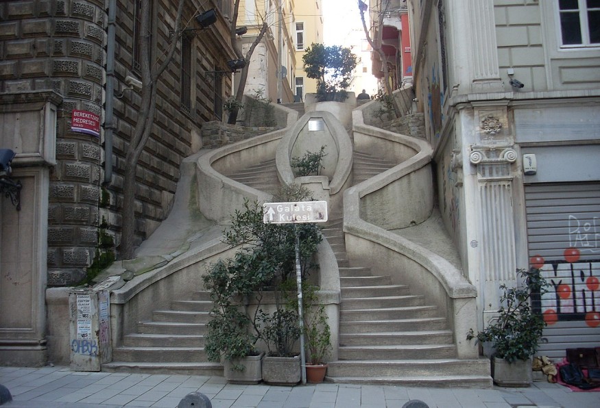Kamondo Stairs