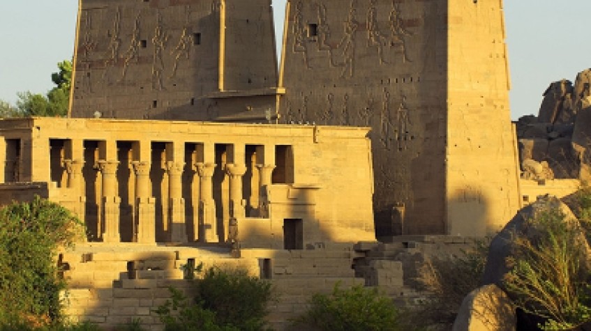 5 Days Trip to Aswan Sightseeing & Edfu & Kom Ombo and Luxor