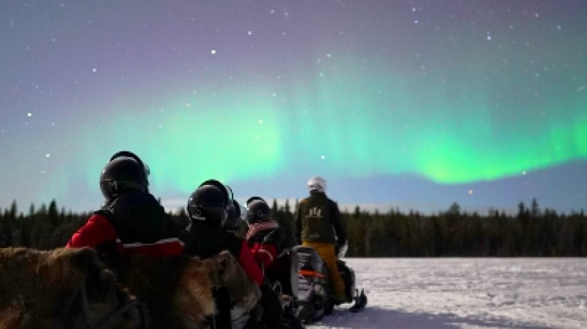 Sleigh Ride and Northern Lights Hunting